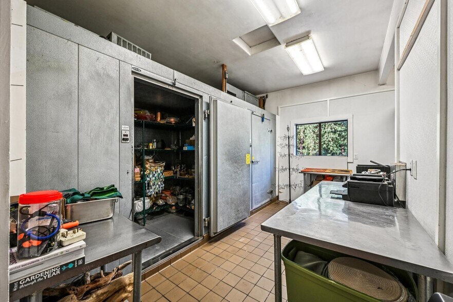 More Photos Of 17132 Highway 116, Guerneville General Retail For Sale