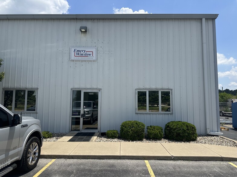 Primary Photo Of 1355 Aberdeen St, Terre Haute Warehouse For Lease