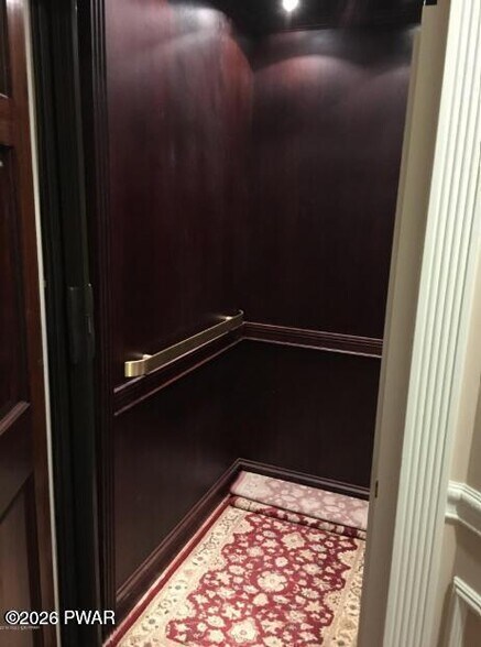 More Photos Of 738 Route 196, Tobyhanna Office For Sale