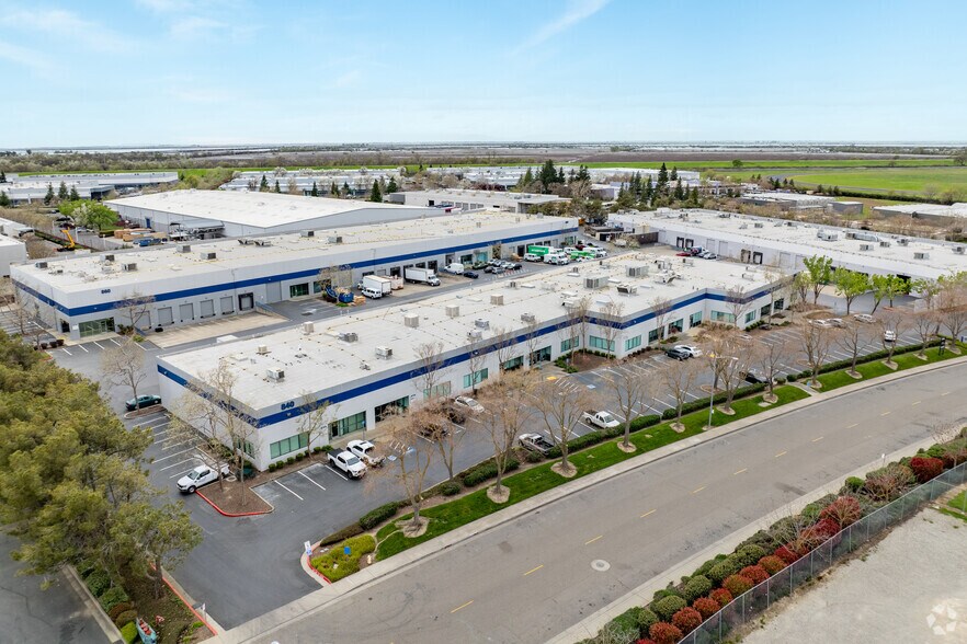 More Photos Of 840 Embarcadero Dr, West Sacramento Warehouse For Lease