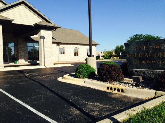 More Photos Of 461 Brown Blvd, Bourbonnais Medical For Lease