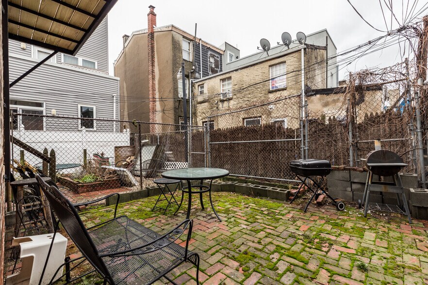 More Photos Of 1434 S 5th St, Philadelphia Apartments For Sale