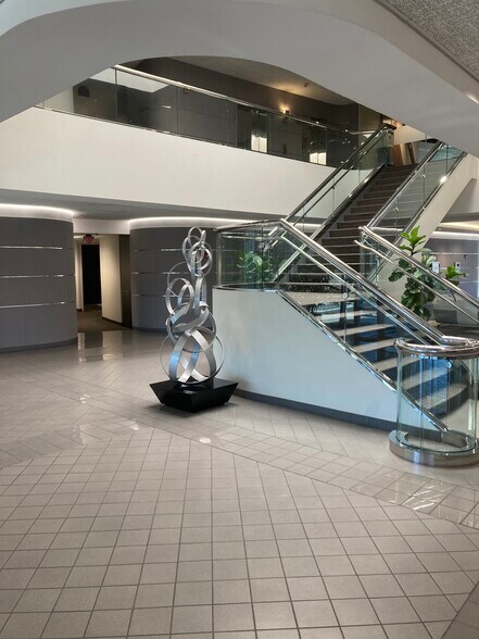 More Photos Of 401 E Corporate Dr, Lewisville Office For Lease