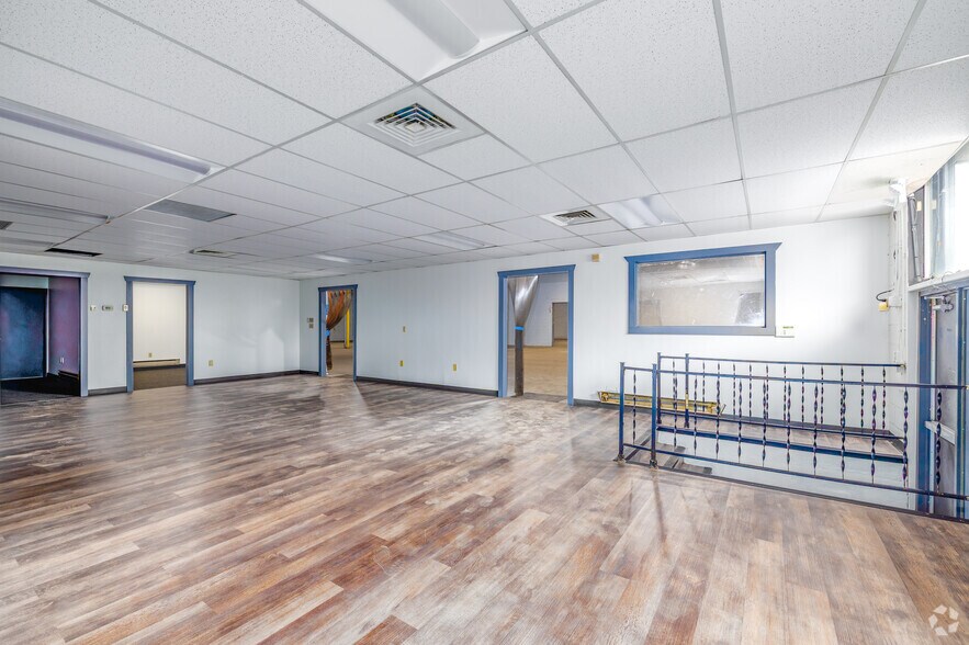 More Photos Of 4139-4153 Amos Ave, Baltimore Unknown For Lease