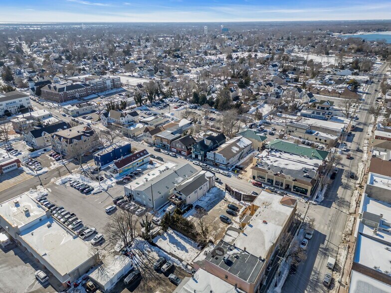 More Photos Of 517-521 Bay Ave, Point Pleasant Beach Storefront Retail Residential For Sale
