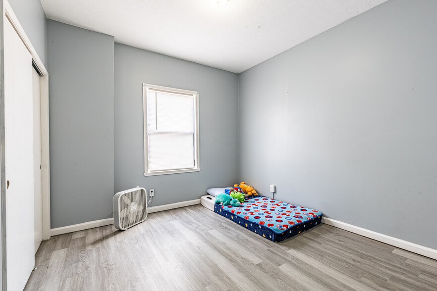 More Photos Of 757 W Main St, Rochester Multifamily For Sale