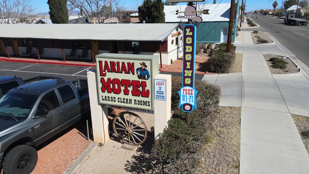 More Photos Of 410 Fremont St, Tombstone Hotel For Sale