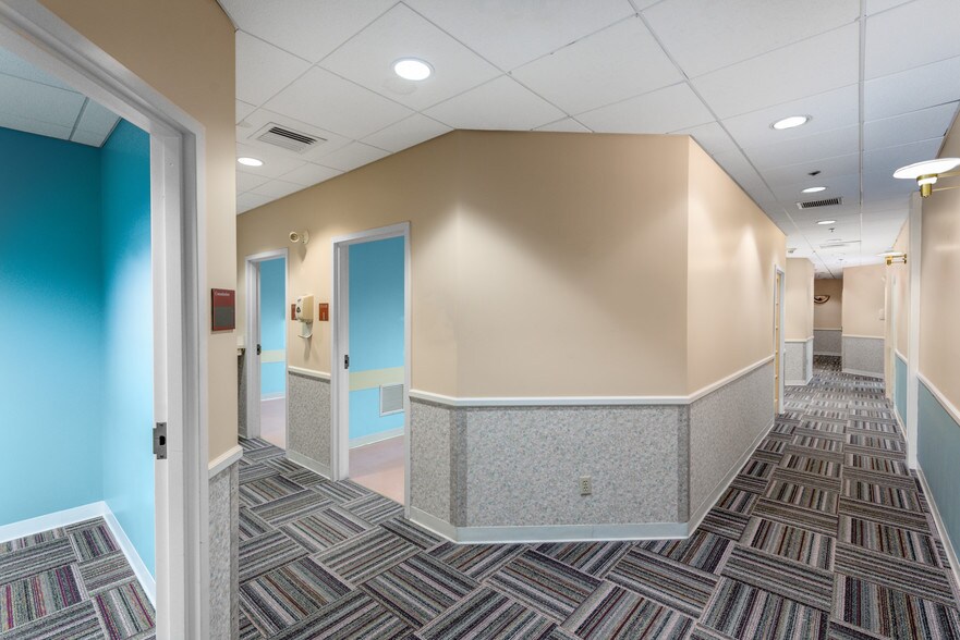 More Photos Of 2168 Diamond Hill Rd, Woonsocket Unknown For Lease