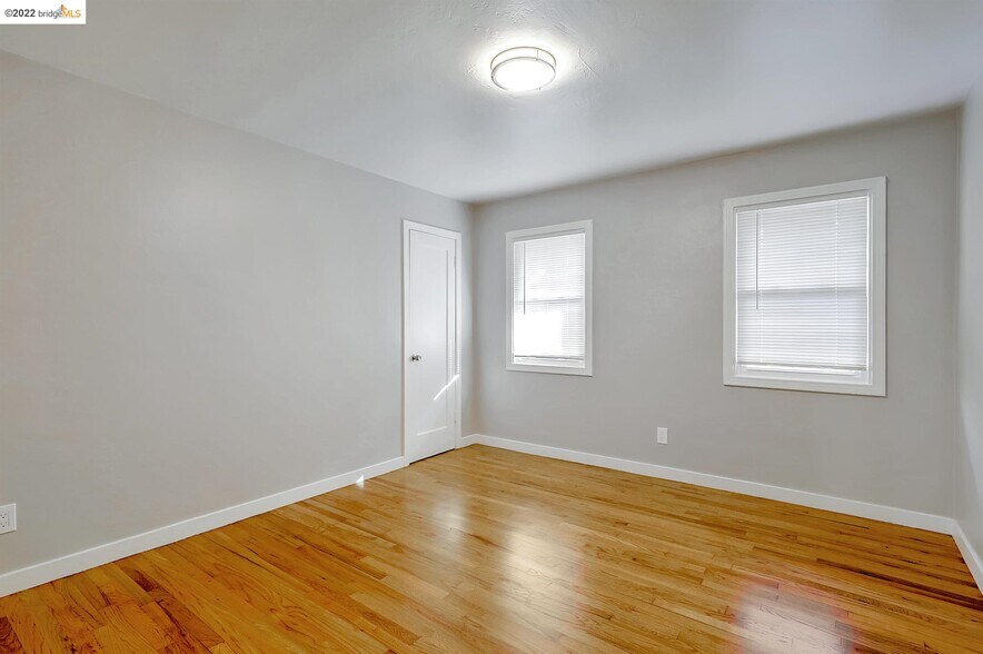 More Photos Of 2118 California St, Berkeley Apartments For Sale