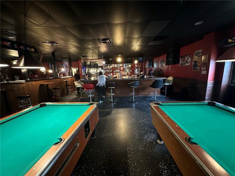 More Photos Of 12 Cottonton Rd, Pittsview Restaurant For Sale