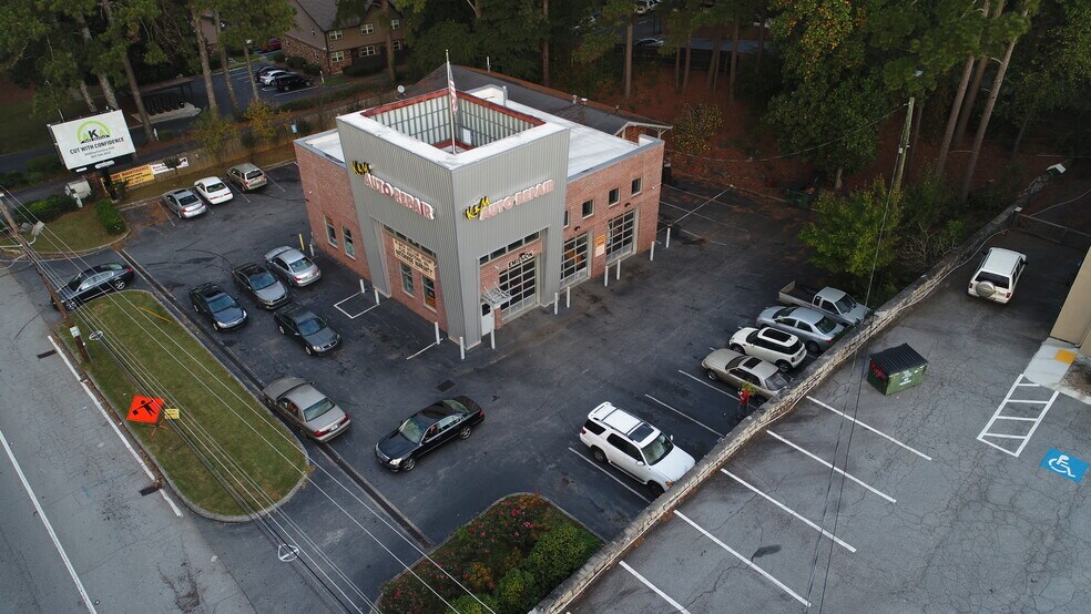 More Photos Of 2195 Briarcliff Rd NE, Atlanta Auto Repair For Sale