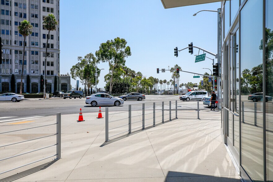 More Photos Of 777 E Ocean Blvd, Long Beach Apartments For Lease