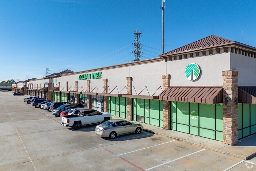 More Photos Of 6211 Barker Cypress Rd, Katy Unknown For Lease