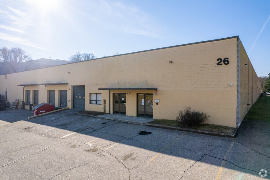 More Photos Of 24-26 Portland Rd, West Conshohocken Warehouse For Lease