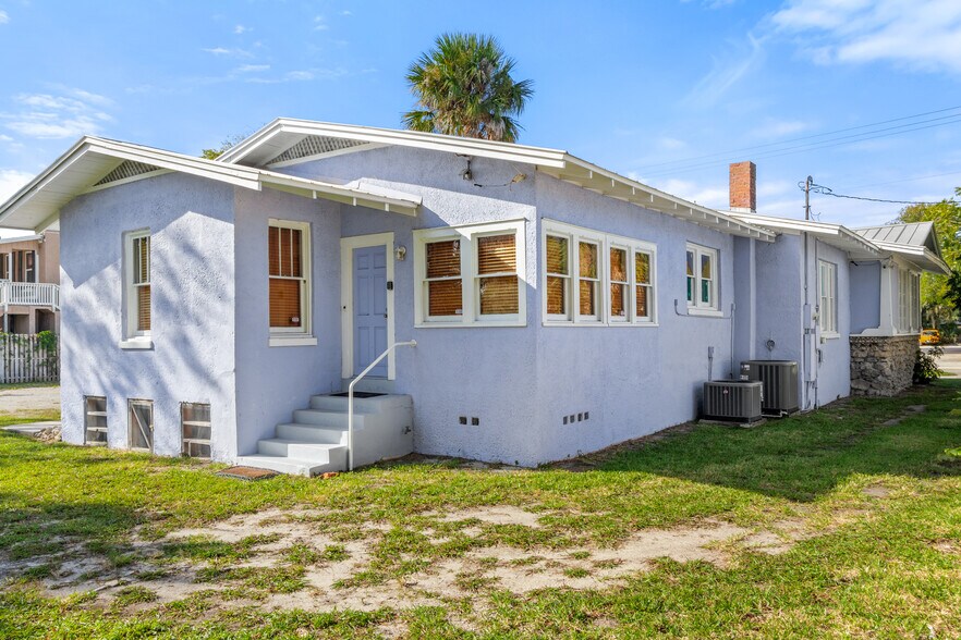 More Photos Of 131 King St, Saint Augustine Freestanding For Sale