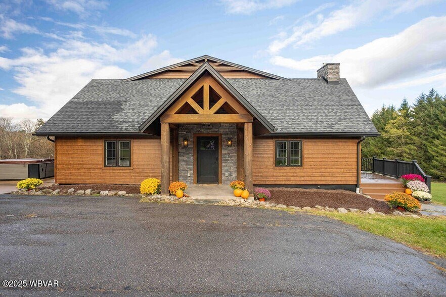 More Photos Of 1382 Bear Mountain Road, Forksville Flex For Sale