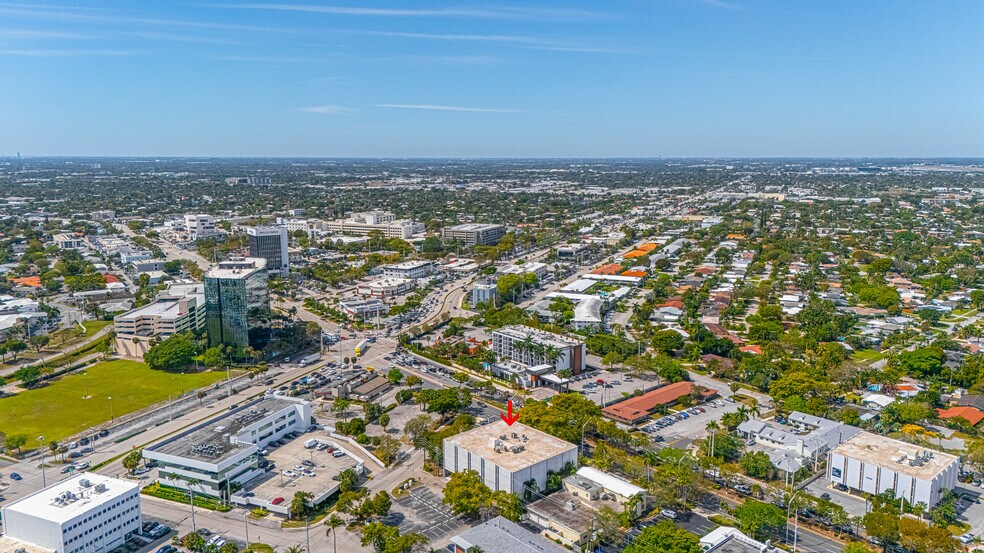More Photos Of 5100 N Federal Hwy, Fort Lauderdale Office For Sale