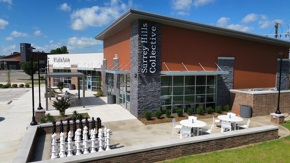 Primary Photo Of 12221 Ashford Dr, Yukon Storefront Retail Office For Lease