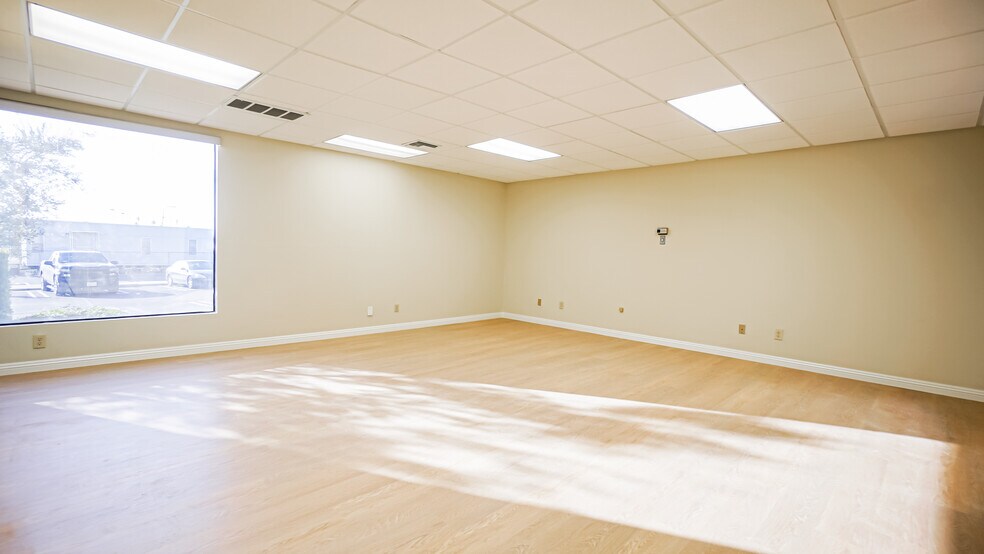 More Photos Of 23717 Hawthorne Blvd, Torrance Office For Lease