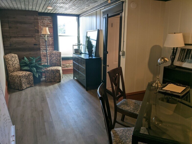 More Photos Of 8 Court St, Jackson Loft Creative Space For Lease