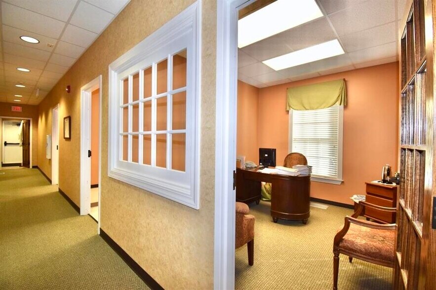 More Photos Of 209 Oil Well Rd, Jackson Healthcare For Lease