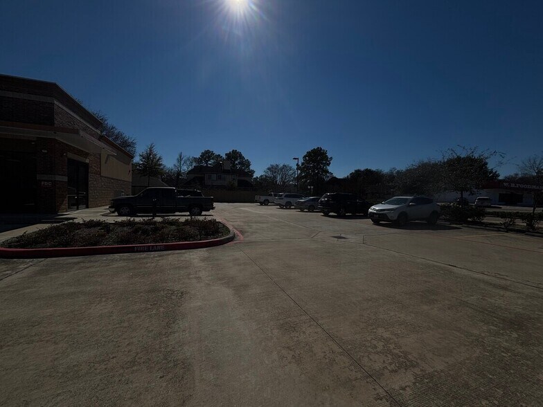 More Photos Of 12923 W Bellfort Blvd, Sugar Land Storefront Retail Office For Sale