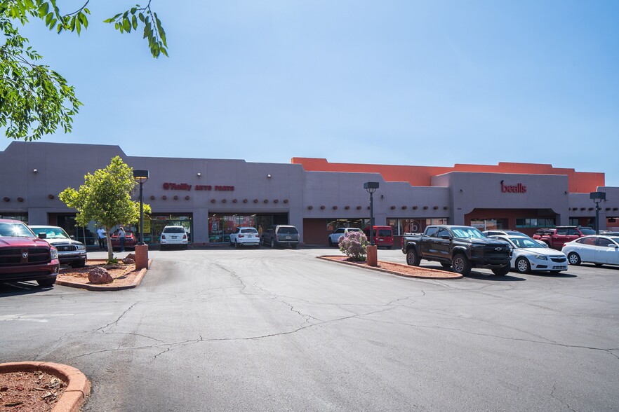 More Photos Of 160 Coffee Pot Dr, Sedona Unknown For Lease