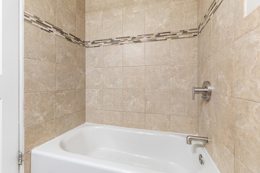 More Photos Of 1260 Logan St, Denver Apartments For Sale