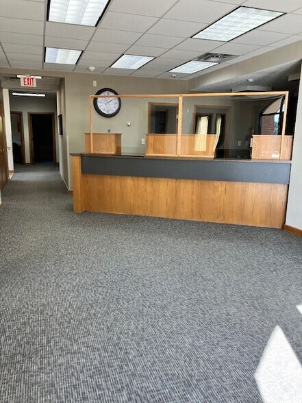 More Photos Of 102 N Broadway Ave, Hartington Office For Sale
