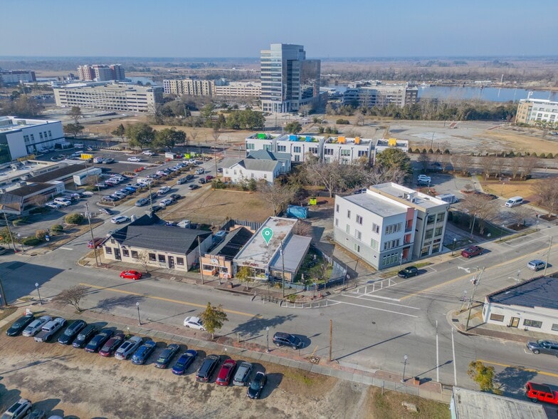 More Photos Of 1007 N 4th St, Wilmington Storefront For Lease