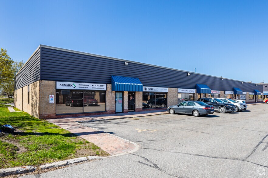 More Photos Of 2615 Lancaster Rd, Ottawa Warehouse For Lease