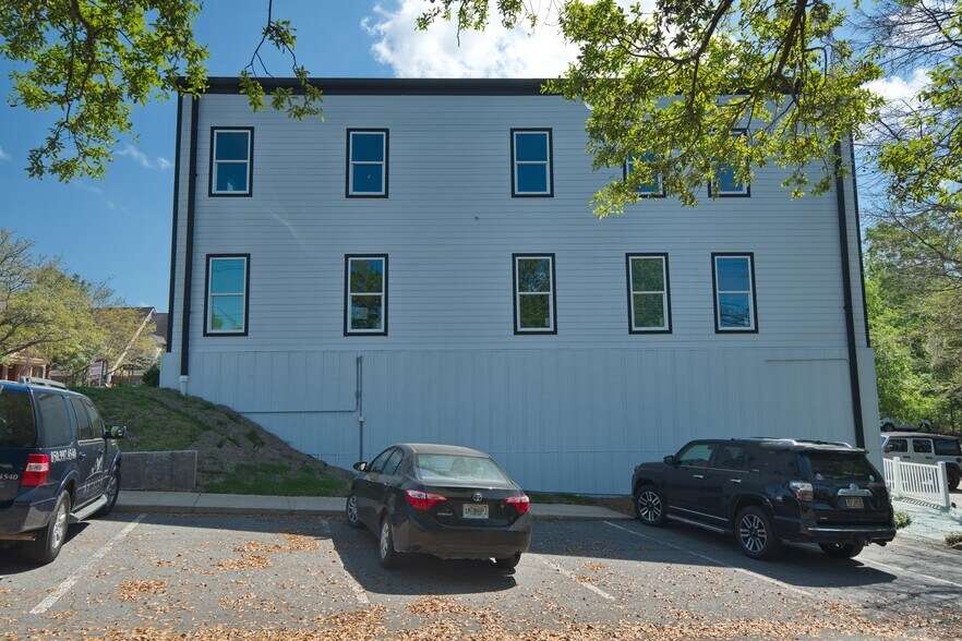 More Photos Of 3375 Capital Cir NE, Tallahassee Office For Lease