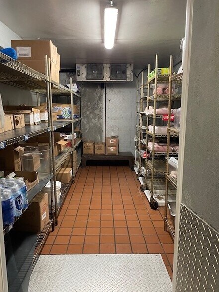 More Photos Of 10831 Promenade Ln, Manassas Fast Food For Sale