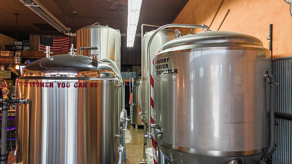 More Photos Of 104 W Orgain Ave, Wibaux Storefront For Sale