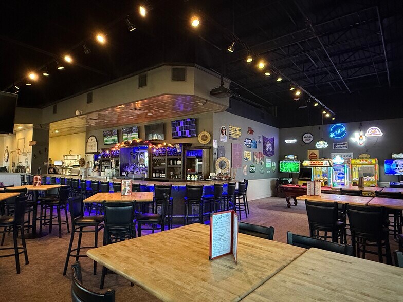 More Photos Of 1425 FM 1463 Rd, Katy Storefront For Sale