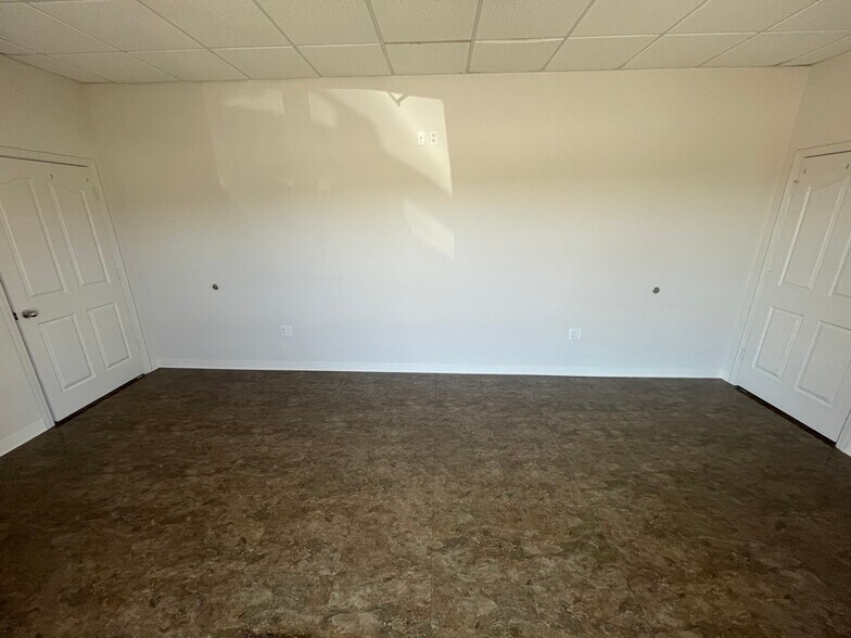 More Photos Of 5296 Highway 1 S, Jonesboro Office For Sale