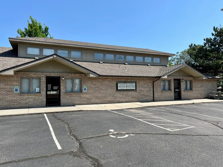 More Photos Of 206-212 E 29th St, Loveland Office For Lease