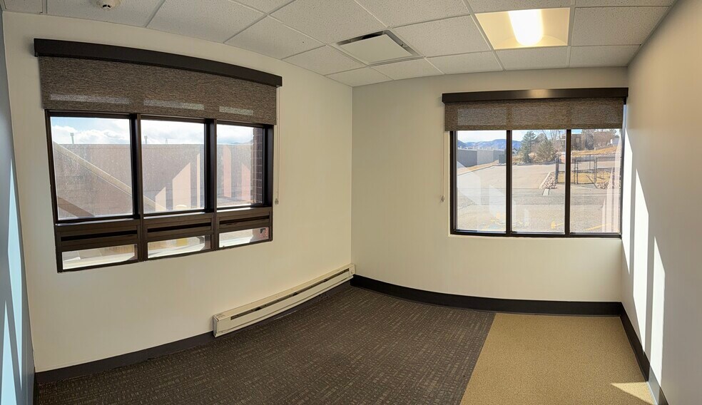 More Photos Of 5926 McIntyre St, Golden Office For Sale