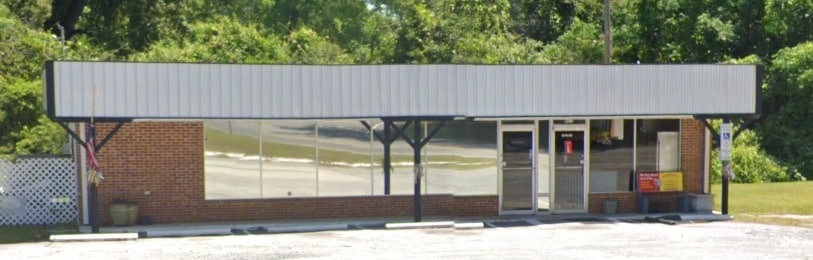 Primary Photo Of 421 W Elizabeth St, Clinton Convenience Store For Sale