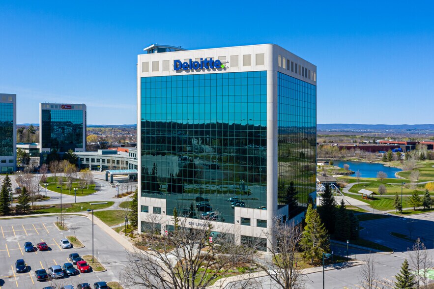 More Photos Of 515 Legget Dr, Ottawa Office For Lease