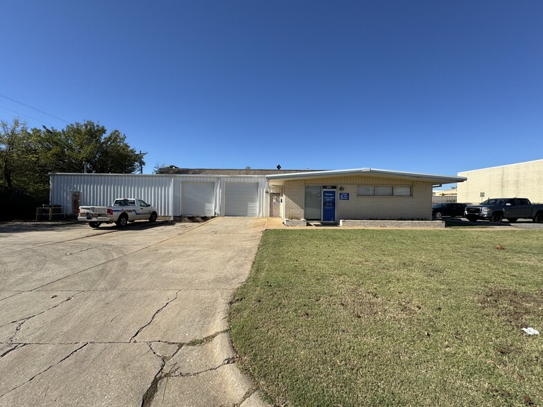 Primary Photo Of 4721 N Walnut Ave, Oklahoma City Manufacturing For Lease