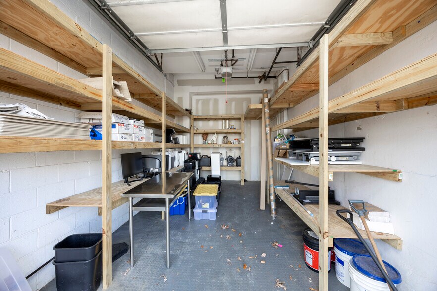More Photos Of 232 Conestoga Rd, Wayne Loft Creative Space For Sale