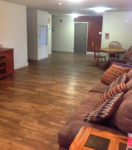 More Photos Of 229 2nd Ave SE, Cut Bank Apartments For Sale
