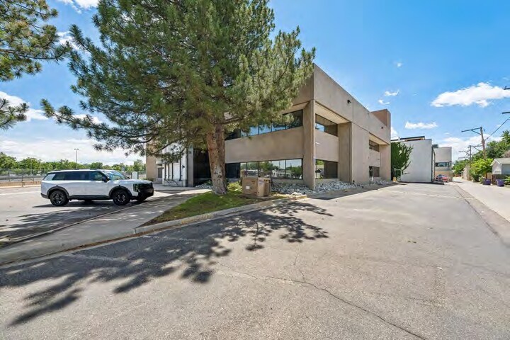 More Photos Of 1165 S Pennsylvania St, Denver Medical For Sale