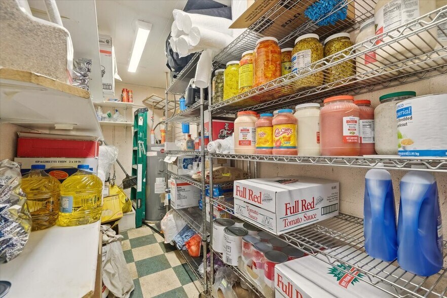 More Photos Of 547 E Main St, Ashland Restaurant For Sale