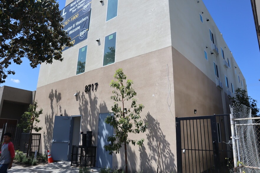 More Photos Of 8717 S Central Ave, Los Angeles Apartments For Sale
