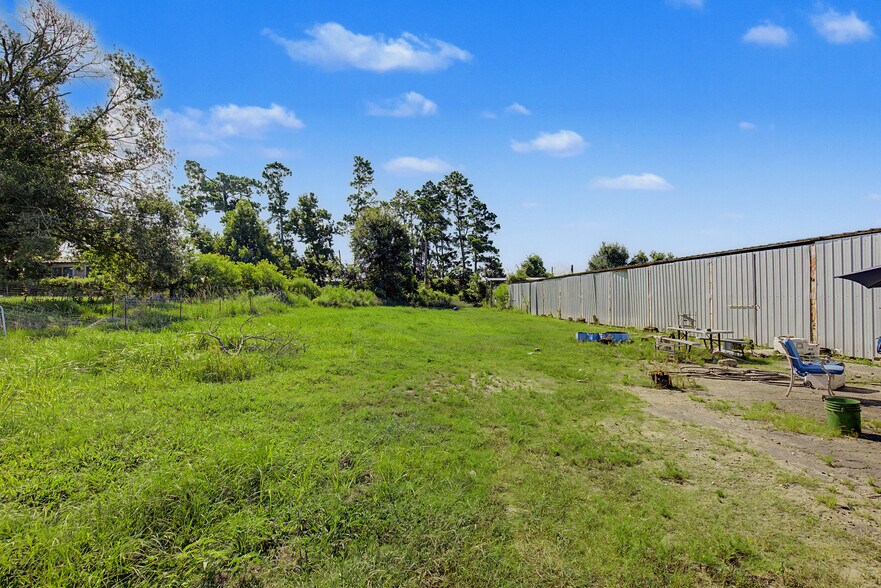 More Photos Of 776 Yaupon Cove Dr, Onalaska Specialty For Sale