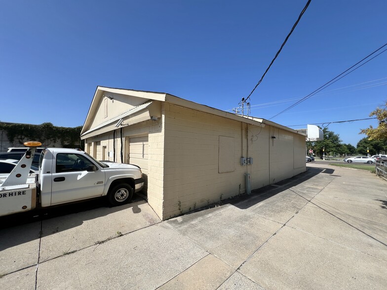 More Photos Of 2224 S Air Depot Blvd, Midwest City Freestanding For Sale