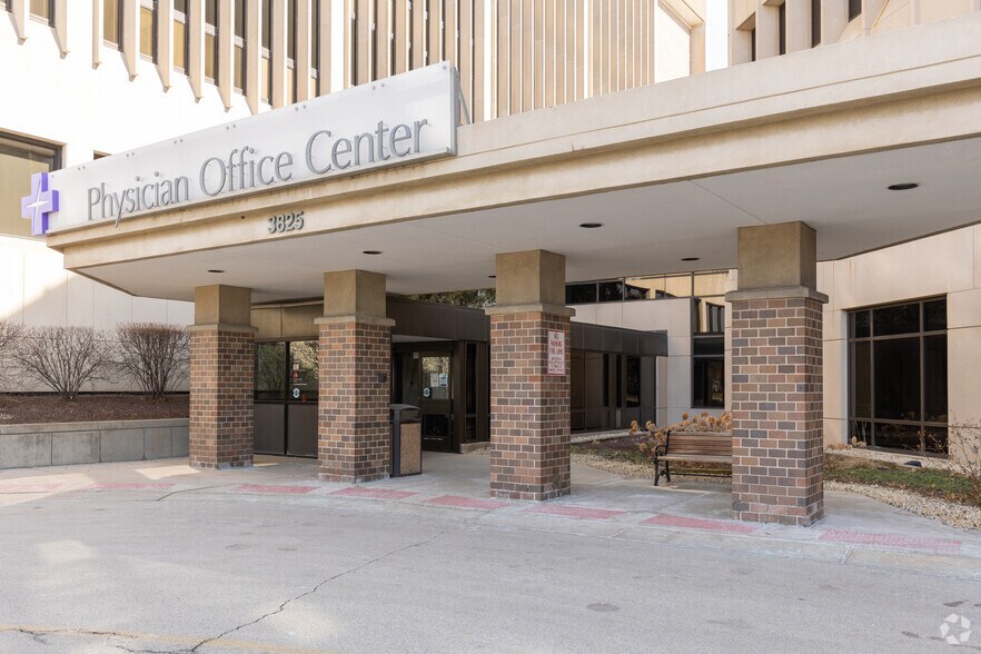 More Photos Of 3825 Highland Ave, Downers Grove Unknown For Lease