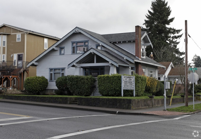 Primary Photo Of 2901 Main St, Vancouver Office For Sale